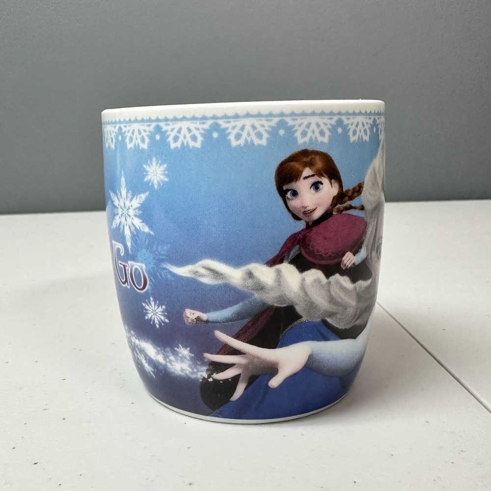 Disney Frozen Elsa and Anna "Let is Snow" 12 Ounce Porcelain Zaki Mug Gift - Picture 4 of 6